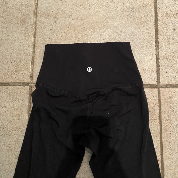 Lululemon align crop 21" cool leggings size 2 black - Picture 4 of 4